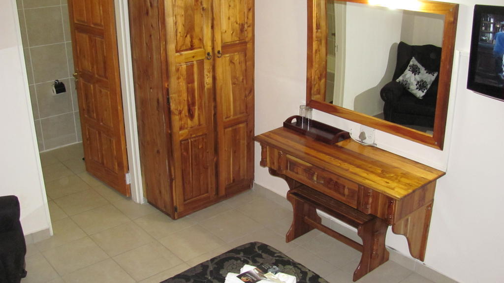 Ivory Tusk Lodge ツァニーン 部屋 写真